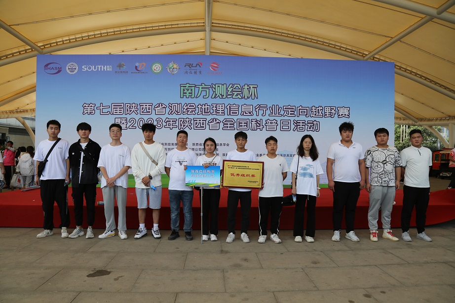 追逐热血人生 不负青春韶华