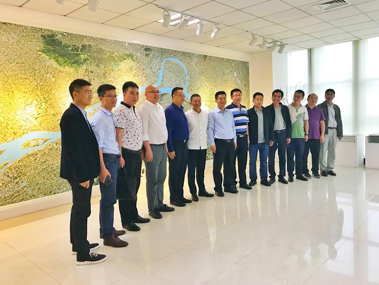 公司随省地信产业协会赴江苏考察学习