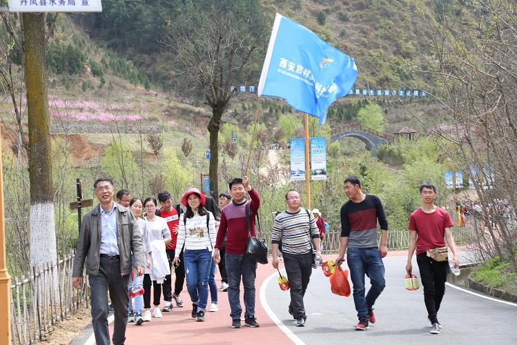 面朝丹水 春暖花开