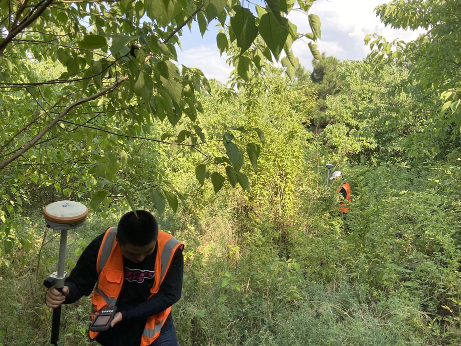 长长高速公路松江河至长白段详勘测量