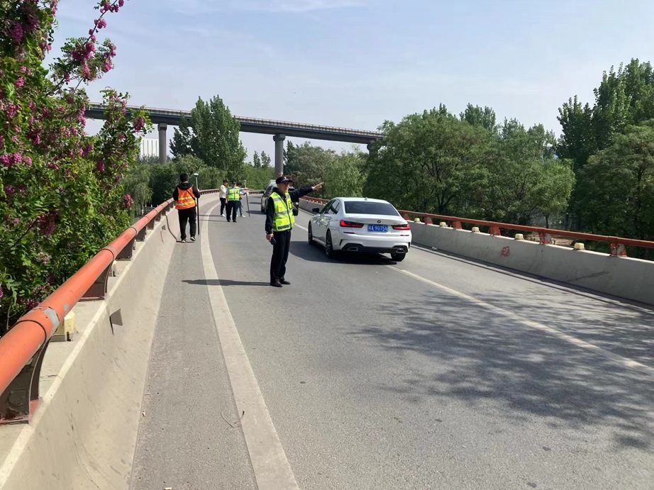 福银线西安至永寿段改扩建工程测量